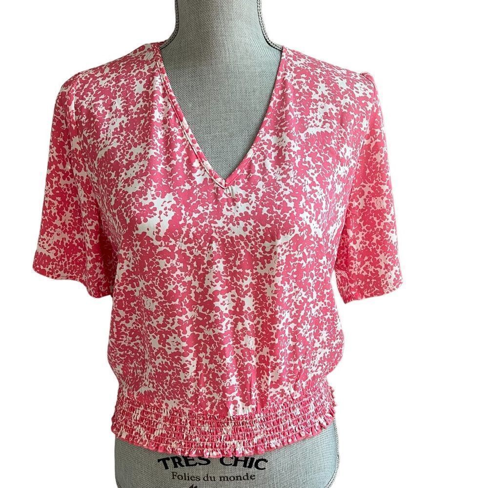 NWT Stitch Fix Nine Britton Smocked Waist Top size Large Coral Pink/White Blouse